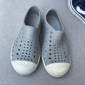 Native toddler slip ons